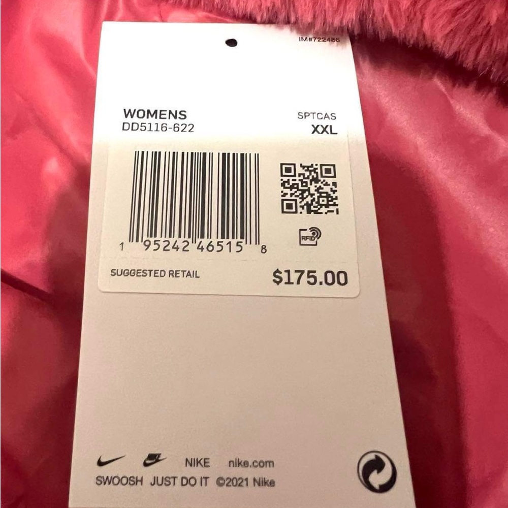 Nike Women’s Faux Fur Sportswear Pink Jacket - Picture 14 of 14